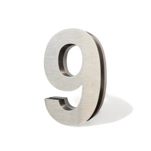 Valaistu rosterinen talonumero – 9